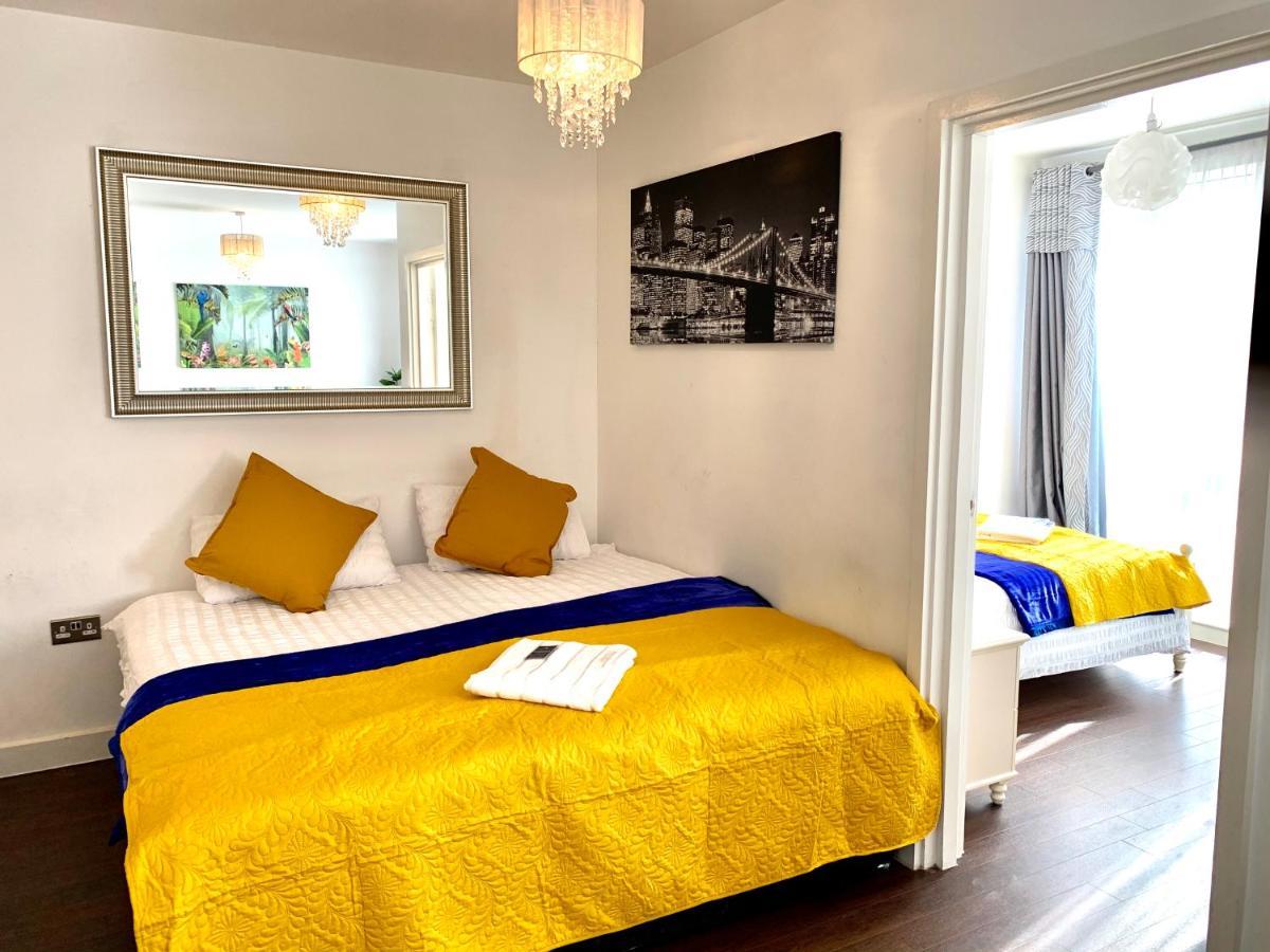 2-Bedrooms Modern Apartment Next To Velodrome, Lounge, Balcony, Parking, Abba London Kültér fotó