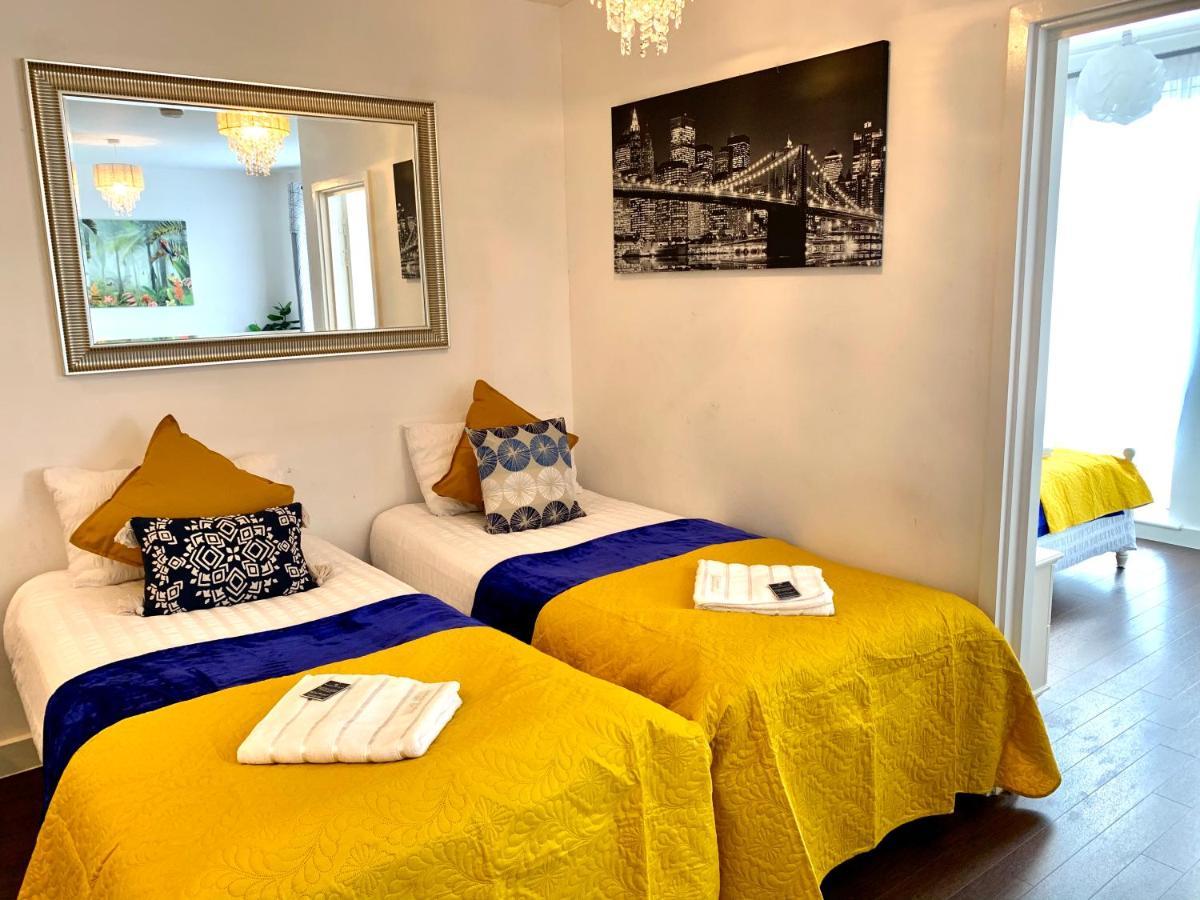 2-Bedrooms Modern Apartment Next To Velodrome, Lounge, Balcony, Parking, Abba London Kültér fotó